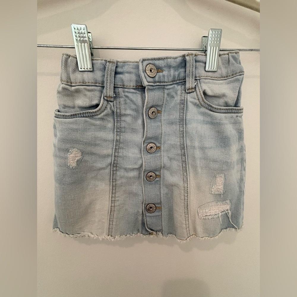 OshKosh B’gosh Girls’ Distressed Denim Button-Front Skirt – Size 6